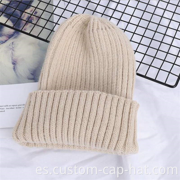  Knitted Hat 